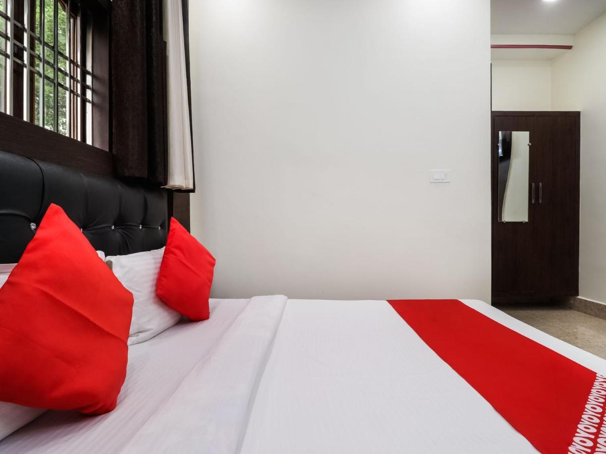 Oyo 77158 Hotel Swastik Palace Bhiwandi Zewnętrze zdjęcie