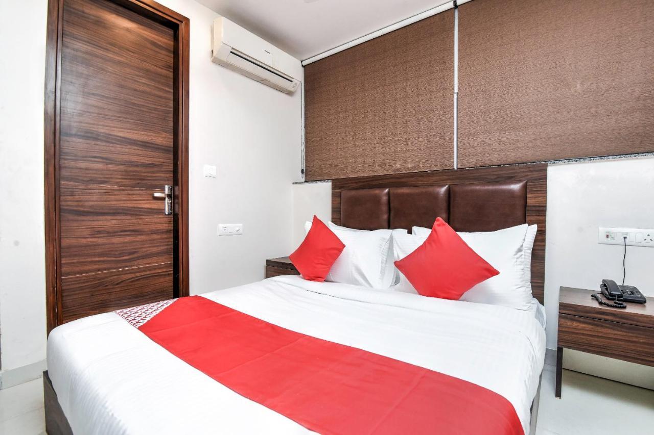 Oyo 77158 Hotel Swastik Palace Bhiwandi Zewnętrze zdjęcie